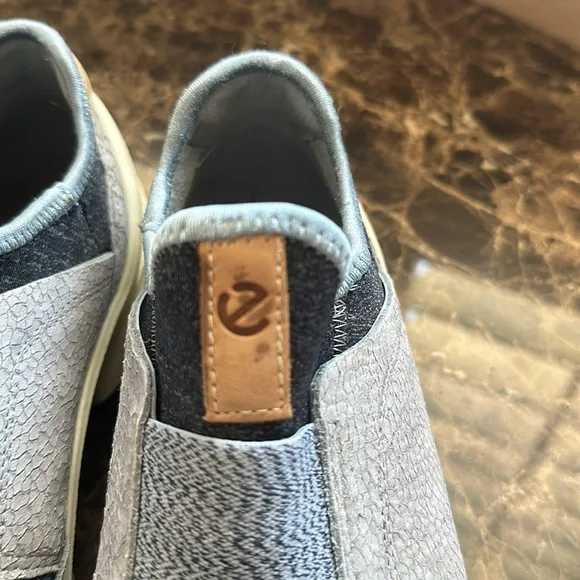 ECCO SNEAKERS - Picture 3 of 5
